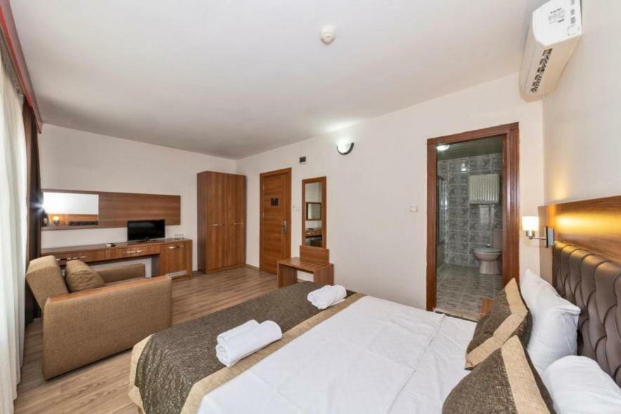 Diamond City Resort Hotel Büyükçekmece Kültér fotó