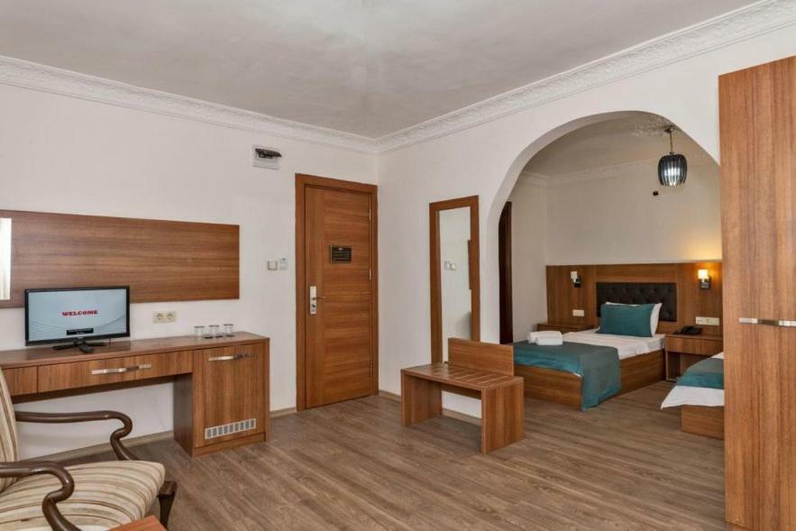 Diamond City Resort Hotel Büyükçekmece Kültér fotó